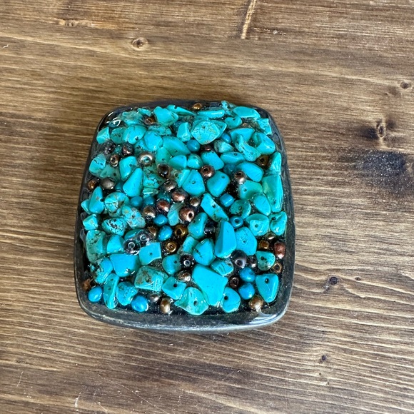 Turquoise bead belt buckle - Picture 4 of 5